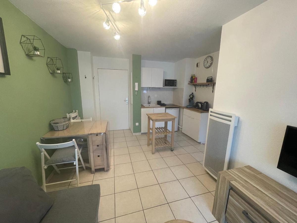 Charmant Appartement Cosy Sur Sete Proche De Toutes Commodites, Parking Prive 外观 照片